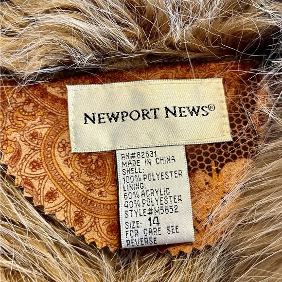 Vintage Newport News Long Jacket, NEW! NEVER WORN! - Picture 3 of 4